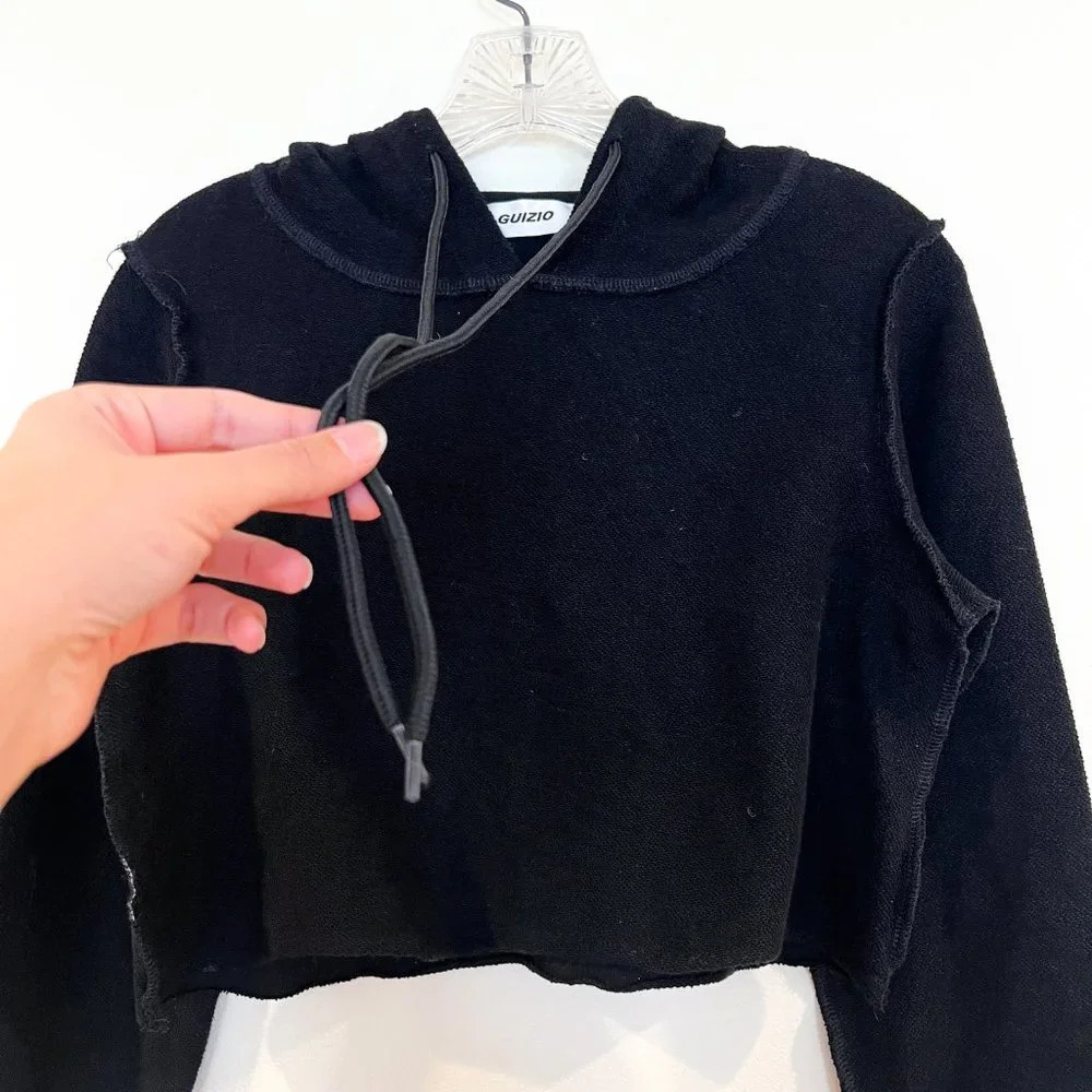 GUIZIO Black Reverse Stitch Cropped Pullover Hooded Designer Sweatshirt XS - Picture 4 of 9